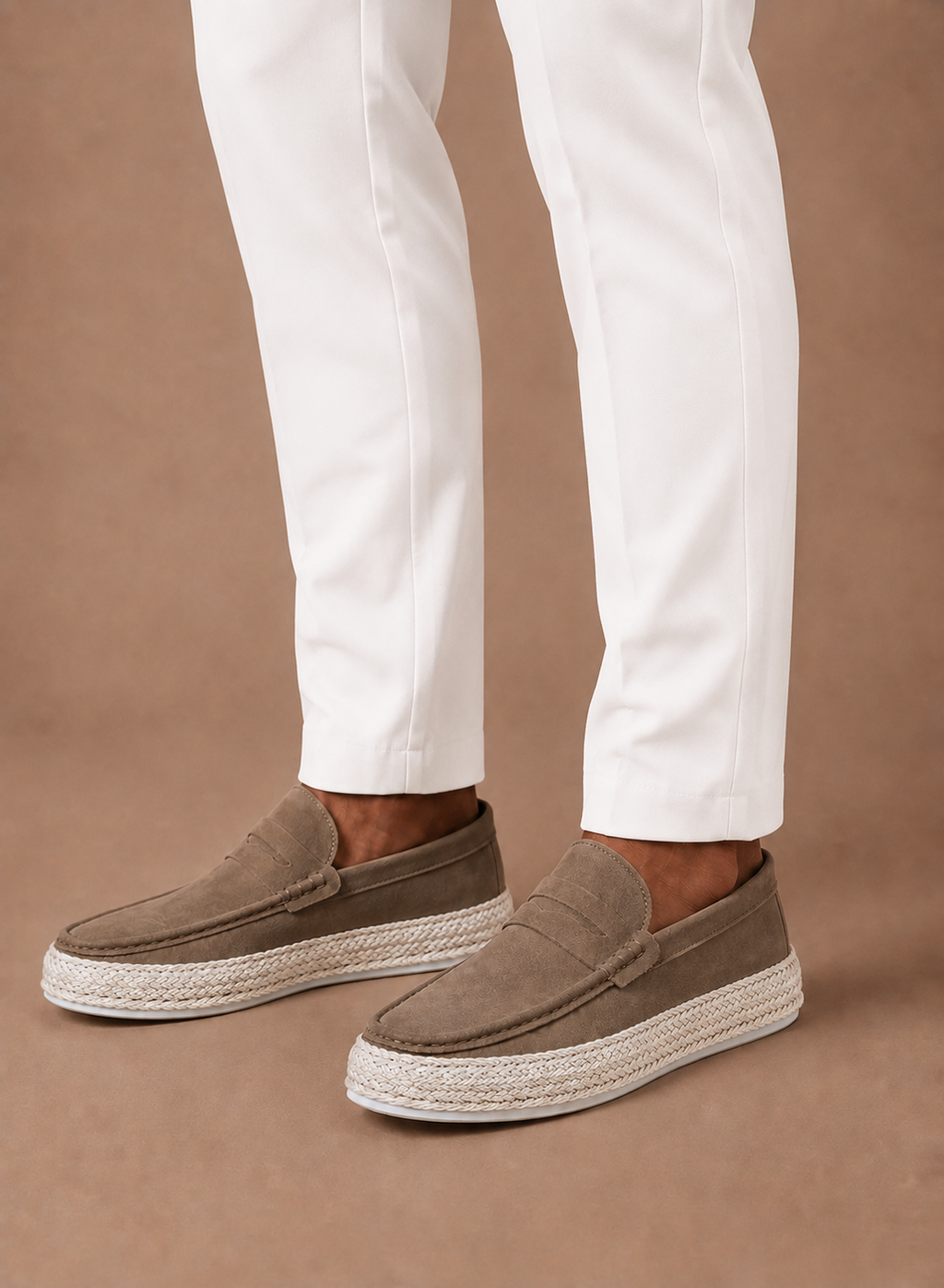 Zomerse loafers heren, detail van het luchtige bovenwerk – Estrani